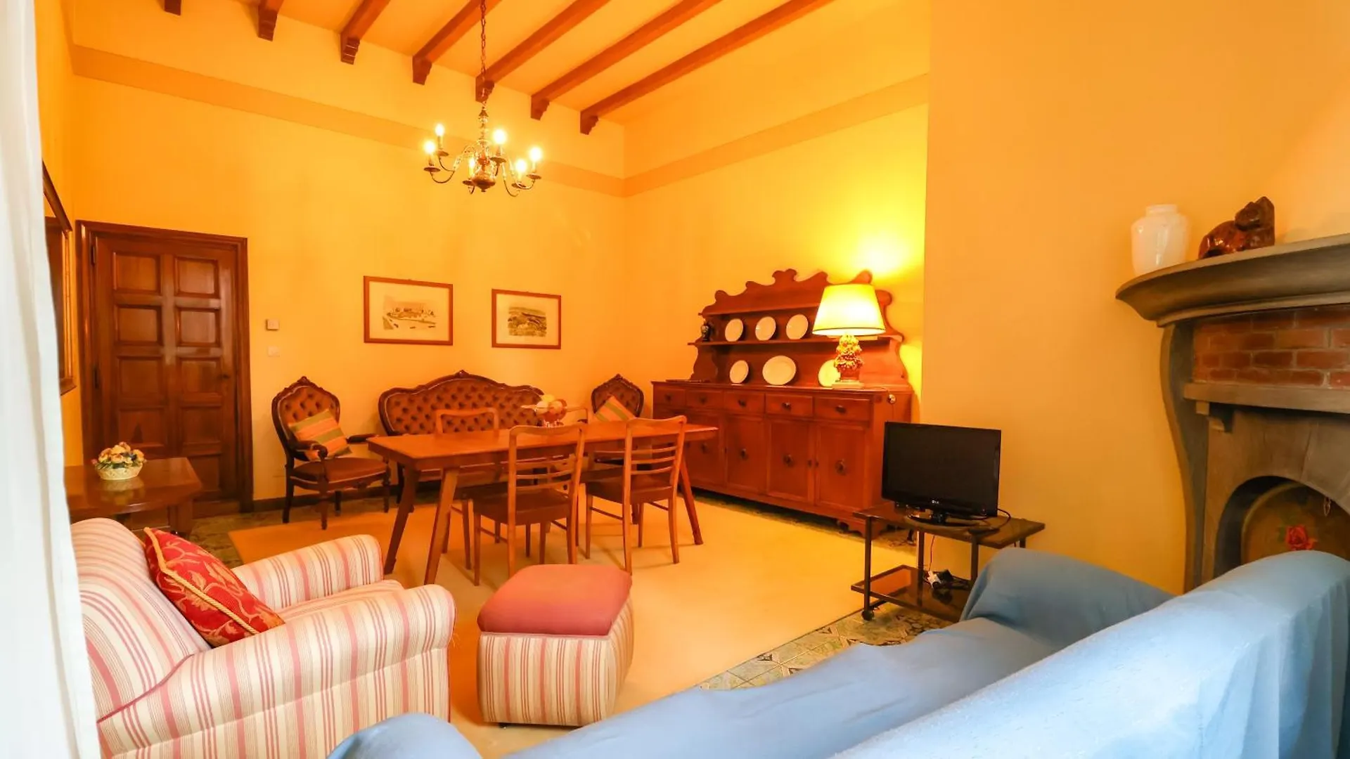 Tuscan House With Garden - With Wi-Fi, Free Parking Montecatini Terme Italy