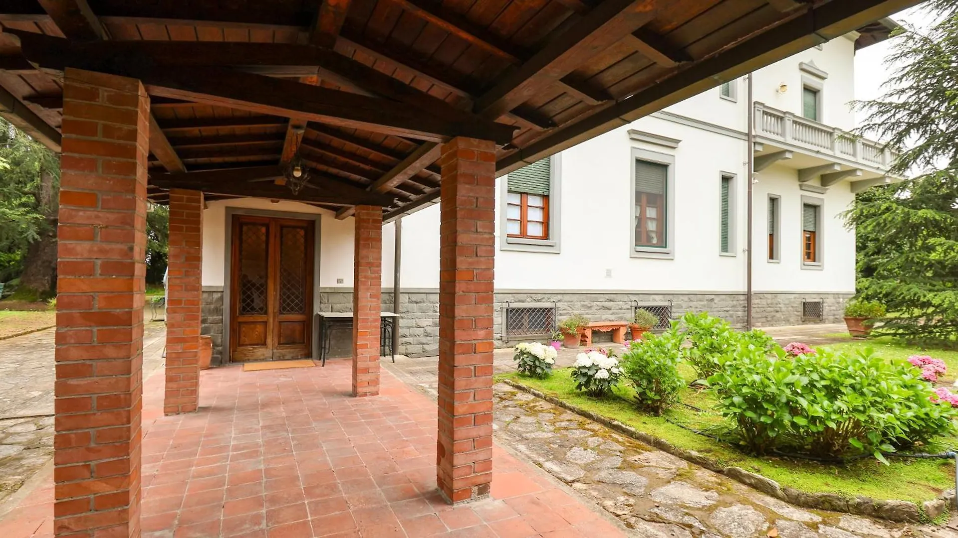 Tuscan House With Garden - With Wi-Fi, Free Parking Montecatini Terme 0*,  Italy