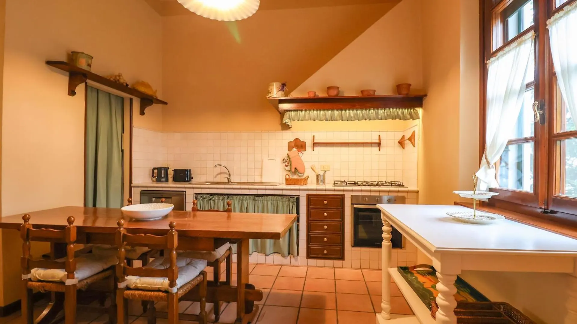 Tuscan House With Garden - With Wi-Fi, Free Parking Montecatini Terme Italy
