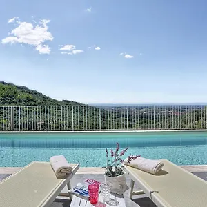  Villa Meona